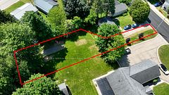 449 Charles Street N, Gananoque, ON K7G 1V8