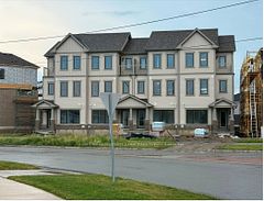 19 VANDERBURGH Lane, Thorold, ON L2V 0R1