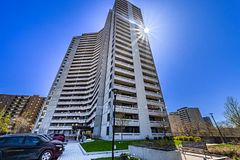 1171 Ambleside Drive 2202, Woodroffe, ON K2B 8E1