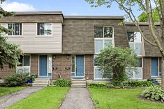 2912 Fairlea Crescent, Hunt Club - South Keys and Area, ON K1V 8T7