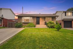 1008 Garth Street, Hamilton, ON L9C 4L6