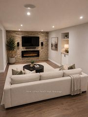 159 Valera Drive, Hamilton, ON L8E 4T1