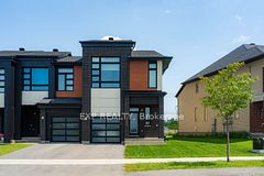4954 Abbott Street E, Kanata, ON K2V 0M6