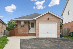 72 Orchid Crescent, Kitchener, ON N2E 3N4