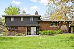 2 Lockview Road, Manotick - Kars - Rideau Twp and Area, ON K4M 1B2