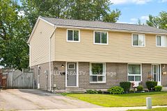 89 Maple Avenue, Stratford, ON N5A 7G8