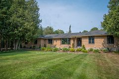 286 Balmy Beach Road N, Georgian Bluffs, ON N4K 5N4