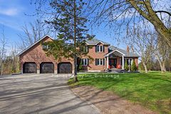 5664 Sixth Line, Guelph/Eramosa, ON N0B 2K0