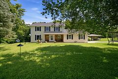 41 Rideau Ferry Road, Rideau Lakes, ON K0G 1L0