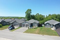 46 Birchmount Street, Quinte West, ON K8V 0C6