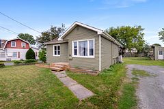 36 Byron Street, Belleville, ON K8N 2W1