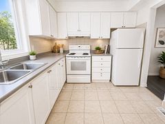 414 Stone Road 24, Guelph, ON N1G 3E1