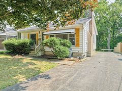 13 Parkside Drive, Tillsonburg, ON N4G 4A1