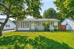 104 Oriole Avenue, Kanata, ON K2L 1E7