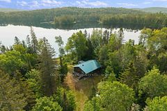 1953 Little Papineau Lake Road, Hastings Highlands, ON K0L 2R0