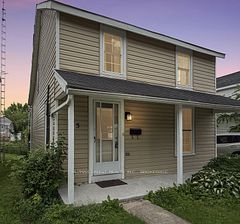 215 Brock Street, Gananoque, ON K7G 1G5