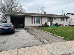 4577 Drummond Road, Niagara Falls, ON L2E 6C8