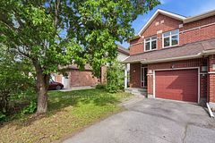 121 Thornbury Crescent, South of Baseline to Knoxdale, ON K2G 6J1