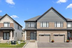 1027 Hydrangea Avenue, Blossom Park - Airport and Area, ON K4M 0L4