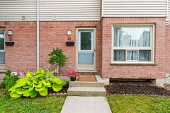 75 Ansondale Road 24, London South, ON N6C 5W3