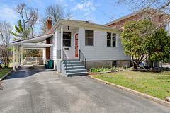 524 College Street, Kingston, ON K7L 4M9