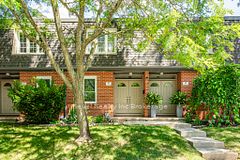 16 Homestead Crescent, London North, ON N6G 2E4