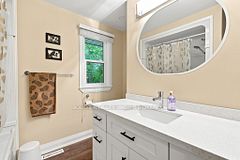 8166 Thorold Stone Road, Niagara Falls, ON L2H 1A6
