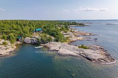 28640 Georgian Bay Shore, Georgian Bay, ON L0K 1S0