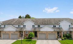 25 Meadowvale Drive 3, Pelham, ON L0S 1E4