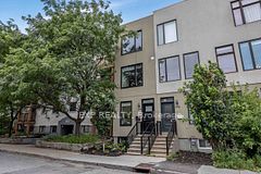 296 Cambridge Street N, West Centre Town, ON K1R 0B4