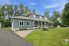 281 Frome Street, Carp - Dunrobin - Huntley - Fitzroy and Area, ON K0A 1X0