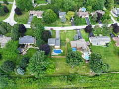 22 Fireside Drive, Hamilton, ON L8N 2Z7