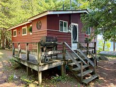 3 Robinson Road, Magnetawan, ON P0A 1P0