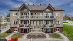 105 Fraser Fields Way K, Barrhaven, ON K2J 5V1