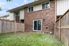 100 Brownleigh Avenue 284, Welland, ON L3B 5V8