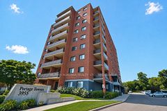 3955 Portage Road 507, Niagara Falls, ON L2J 3W2