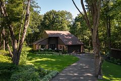 41 South Muskoka Drive, Bracebridge, ON P1L 1M4