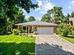 632 Hoover Place, Strathroy-Caradoc, ON N0L 1W0