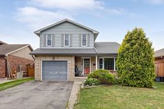 5 BONAPARTE Lane, London East, ON N5V 4B1