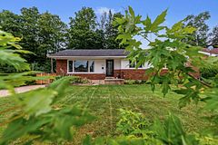 583 6th Street W, Owen Sound, ON N4K 3L2