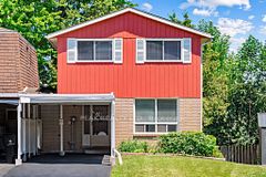 506 Lonelm Court A, Waterloo, ON N2L 5E1