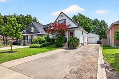 191 East 43rd Street Lower, Hamilton, ON L8T 3C3