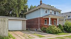 28 Dacotah Street, St. Catharines, ON L2R 1Z4
