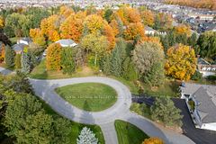 18 Howard Court, Barrhaven, ON K2J 3Z8