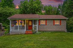 3260 Tolmies Corners Road, North Stormont, ON K0C 1C0