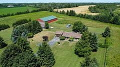 7195 Sixteenth Line, Mapleton, ON N0G 1A0
