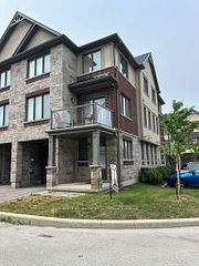 60 Farley Lane, Hamilton, ON L9G 0H2