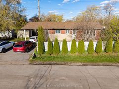 925 Moorvale Road upper, Overbrook - Castleheights and Area, ON K1K 3K9