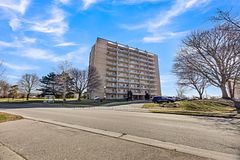 583 Mornington Avenue 610, London East, ON N5Y 3E9