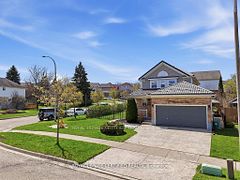 209 Briarmeadow Drive, Kitchener, ON N2A 4C5